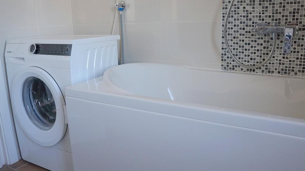 Filinhome Stefanovica Suite 9 Novi Sad Bagian luar foto