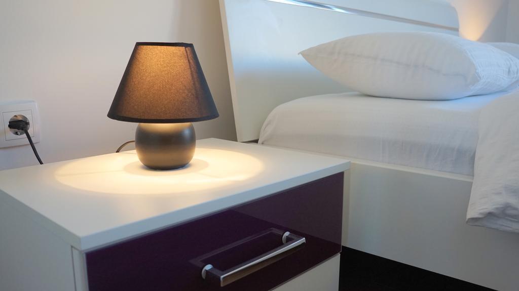 Filinhome Stefanovica Suite 9 Novi Sad Bagian luar foto