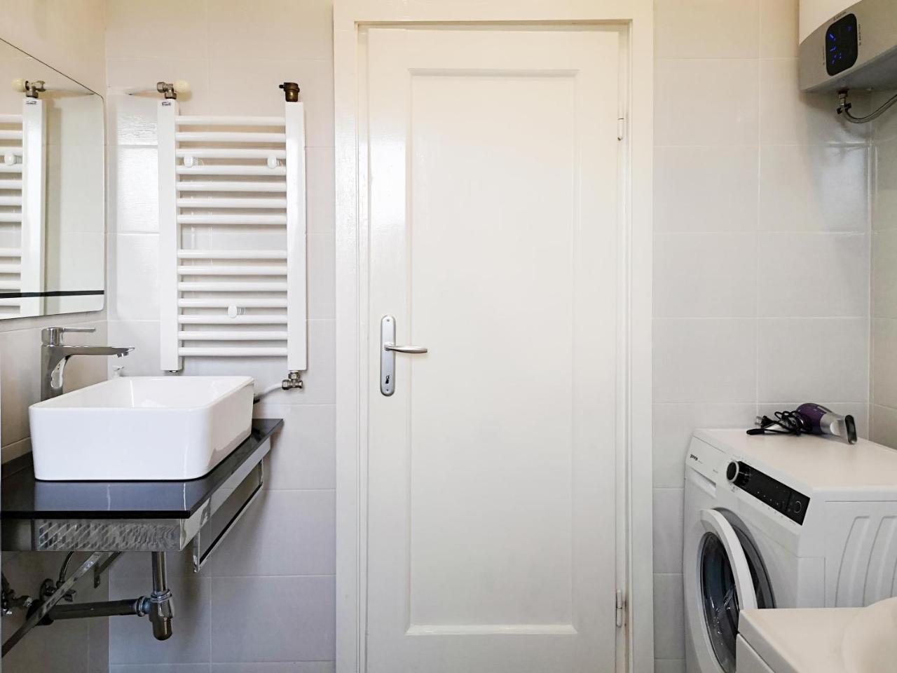 Filinhome Stefanovica Suite 9 Novi Sad Bagian luar foto