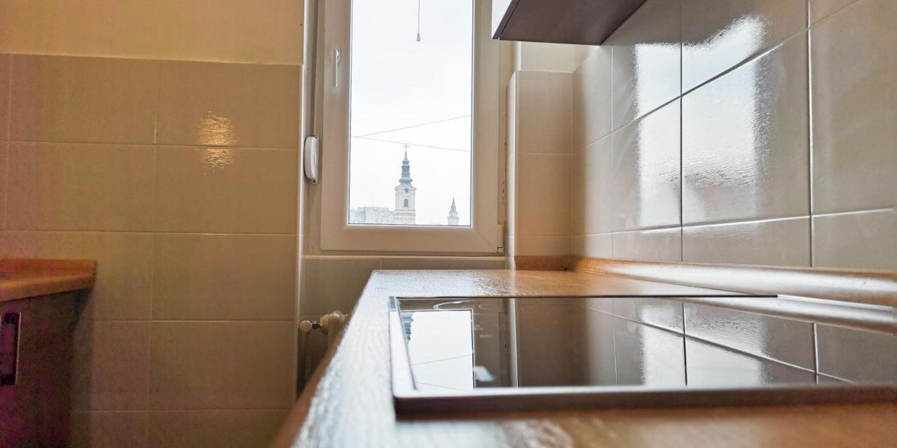 Filinhome Stefanovica Suite 9 Novi Sad Bagian luar foto